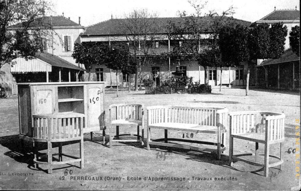 PERREGAUX  (511) COLLEC. SERRANO.JPG
